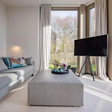 Sand-pearl Apartment